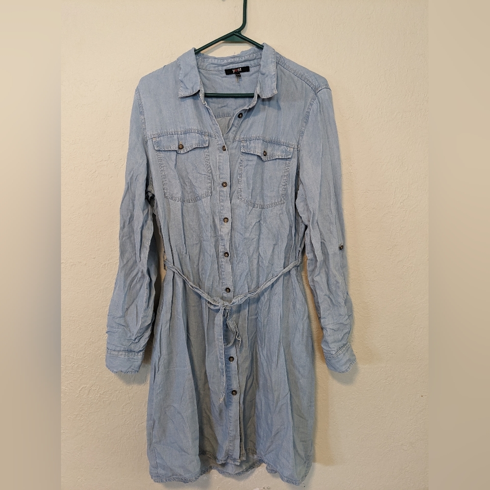 Yest denim long sleeve button-up dress size 8